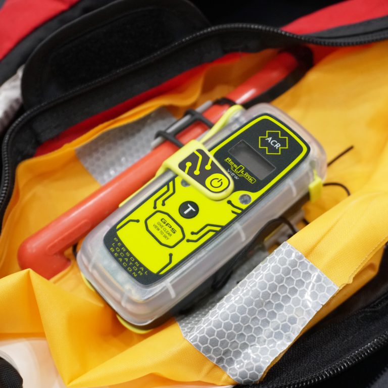 ACR Electronics ResQLink View 425 Personal Locator Beacon With Digital OLED Display - Boatyard Malaysia