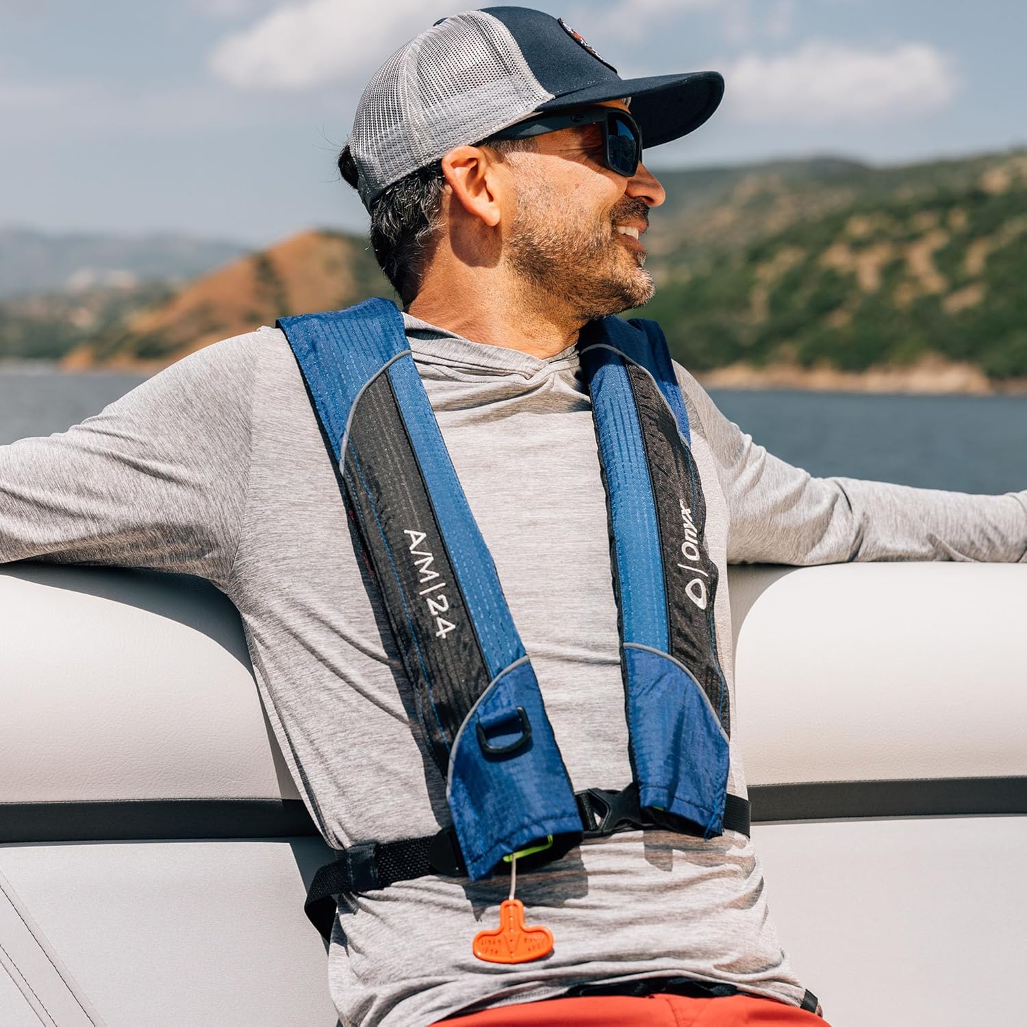 Onyx Outdoor A/M-24 Automatic/Manual Inflatable Life Jacket - Boatyard Malaysia